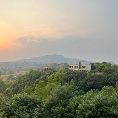 Anand Valley Hotel Panhāla Exterior photo