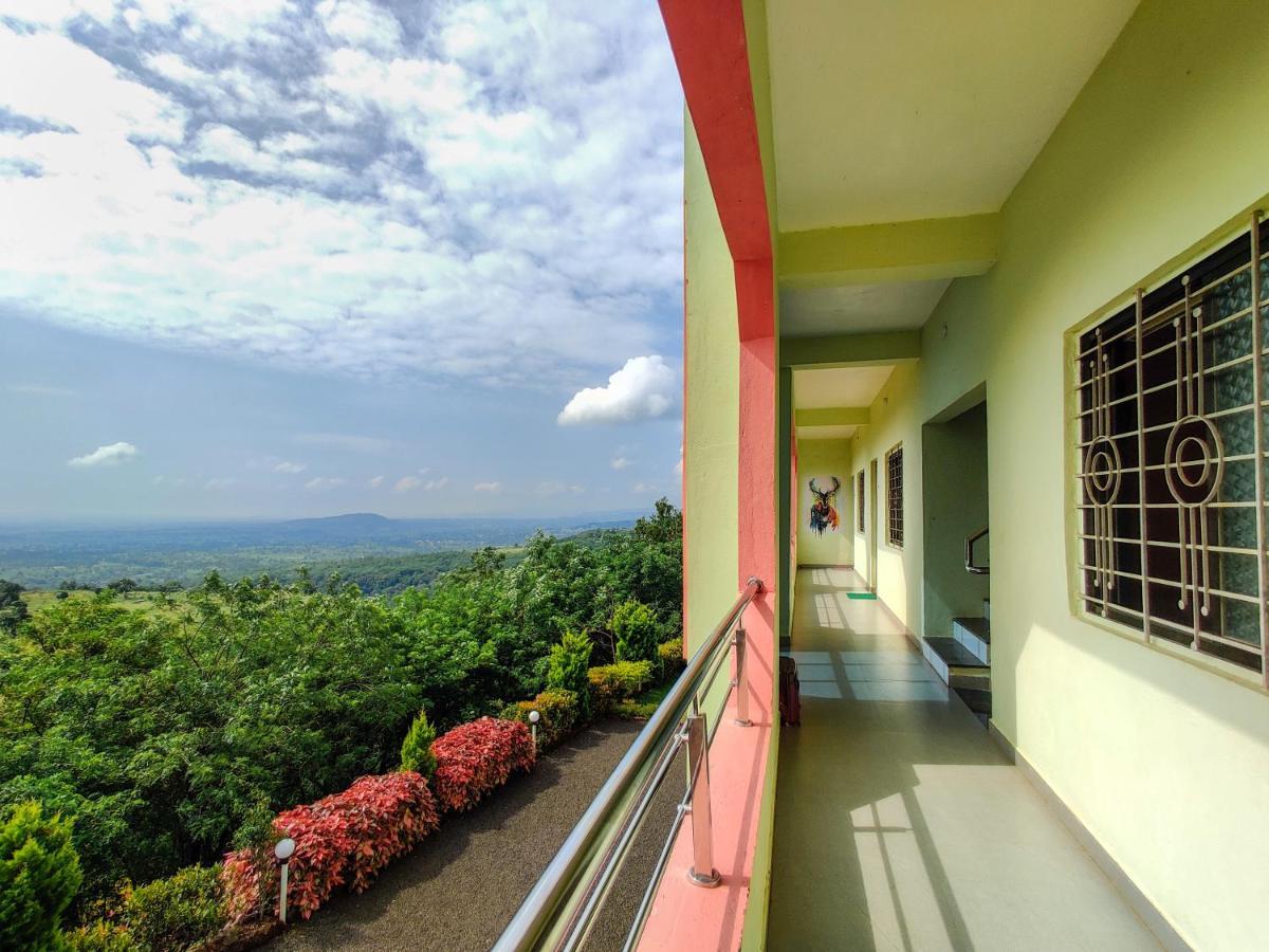 Anand Valley Hotel Panhāla Exterior photo